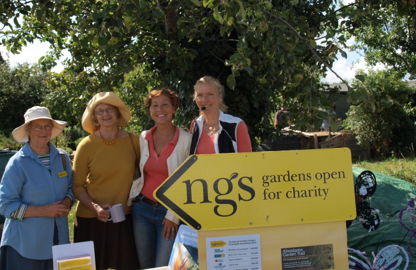 Rebecca Pow joins the NGS team at the first ever open allotments event at Priors
